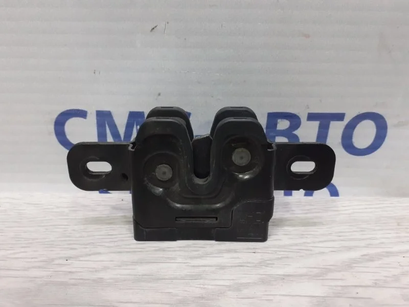 Замок капота Volvo V40 Cross Country 2014 31298610 V40 2.0, левый