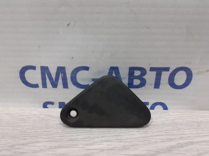 Кронштейн радиатора Volvo V40 Cross Country 2014 30723367 V40 2.0, правый