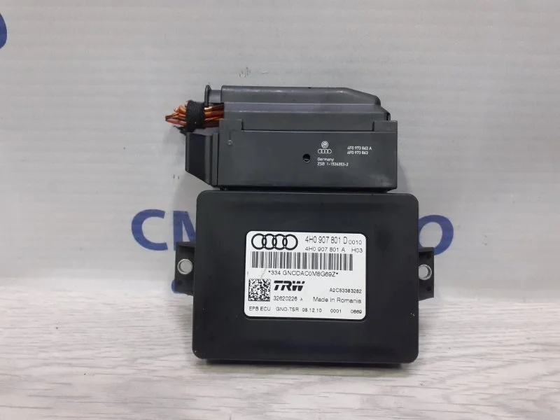 Блок управления стояночным тормозом Audi A8 2011 4H0907801D D4 4.2 CDR