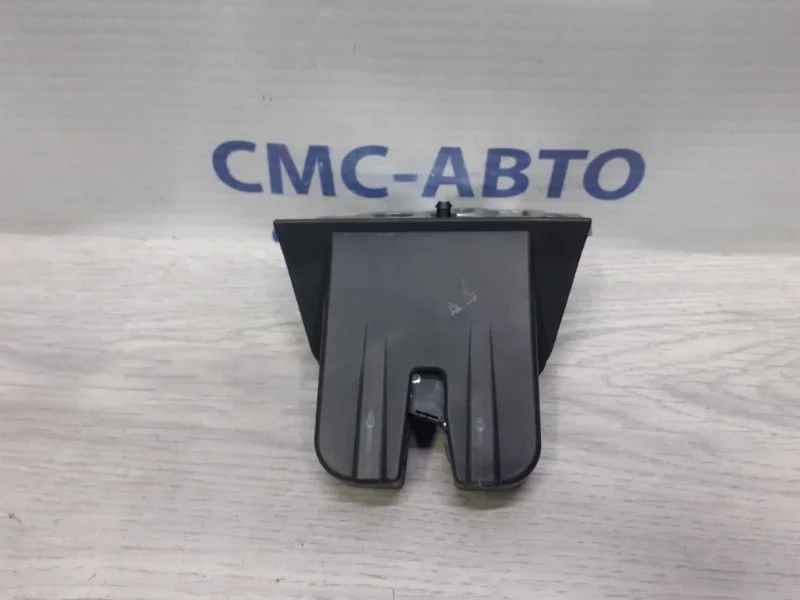 Замок багажника Audi Q5 2012 8R0827505 8R 2.0T CNC, задний