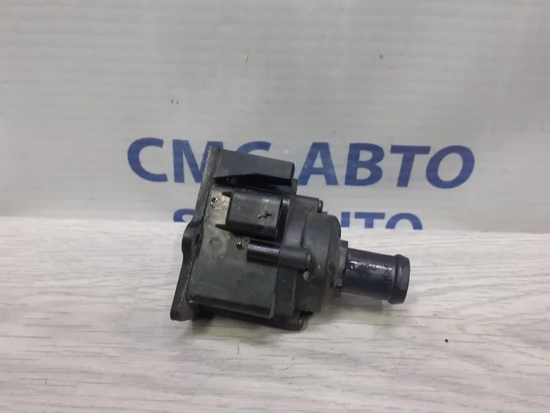 Насос охлаждения электрический Audi Q5 2012 06H121601J 8R 2.0T CNC