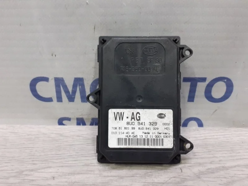Блок управления фарой Volkswagen Touareg 2010-2014 8U0941329 NF 3.6