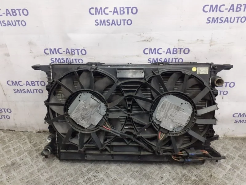 Кассета радиаторов Audi A8 2012 4H0121251B D4 4.2 CDR