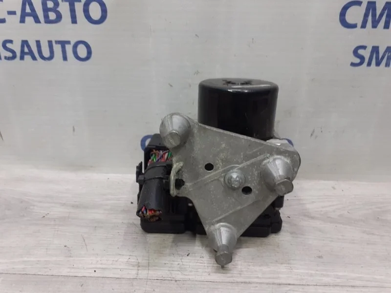 Блок АБС ABS Mercedes-Benz C-Class A1724312712 W204 1.8T