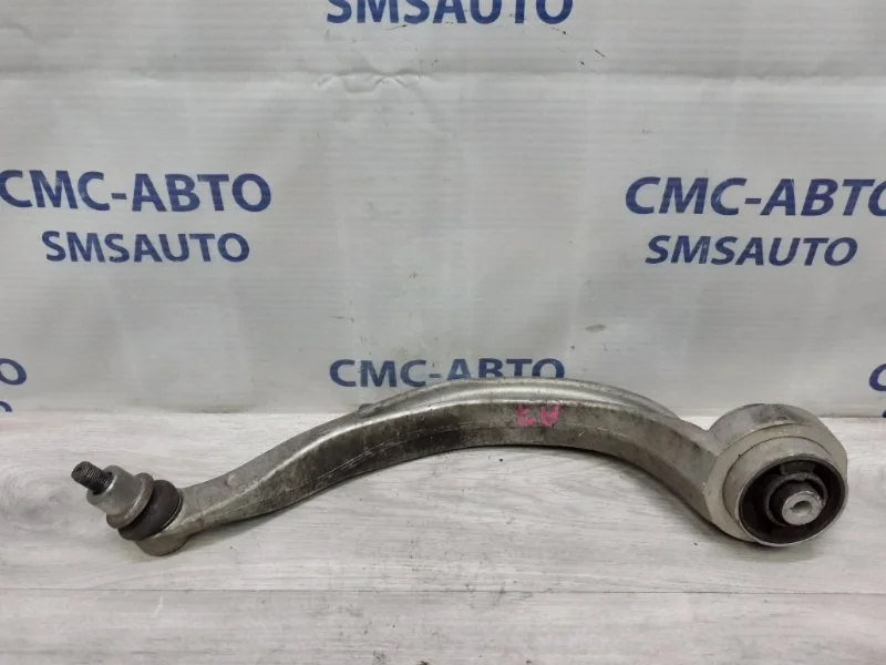 Рычаг нижний Audi A7 2012 4G0407694J C7 3.0 CGW, передний правый