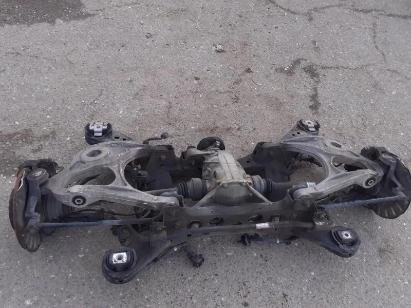 Подрамник в сборе Mercedes-Benz ML A1663500032 W166 3.0TD, задний