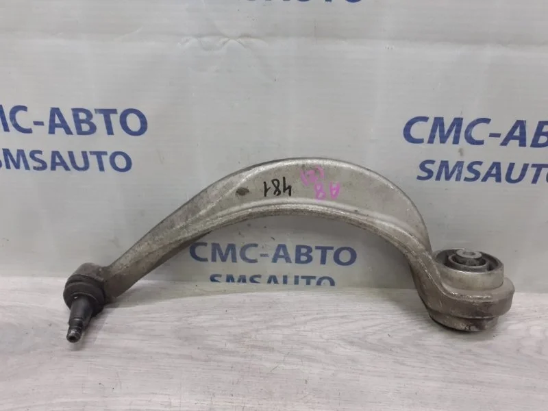 Рычаг нижний Audi A8 2011 4H0407694F D4 4.2 CDR, передний правый