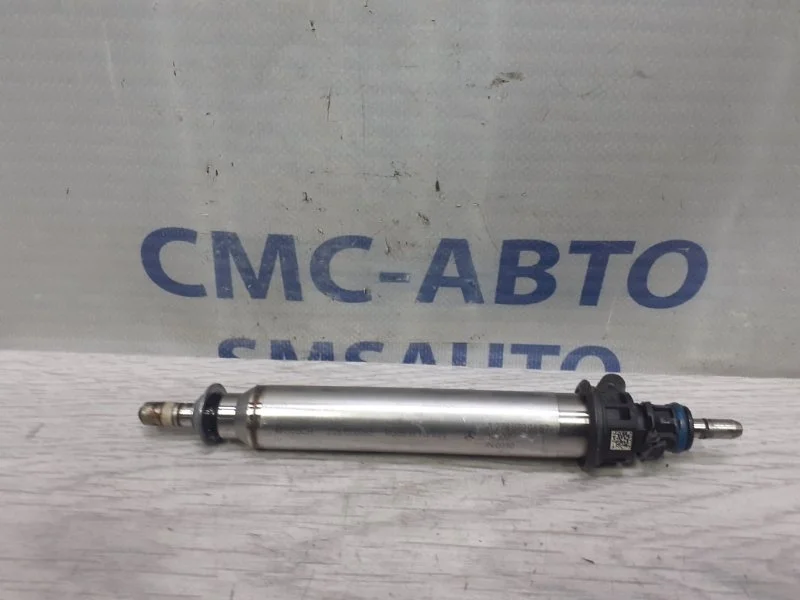 Форсунка топливная Mercedes-Benz ML A2780700687 W166 3.5