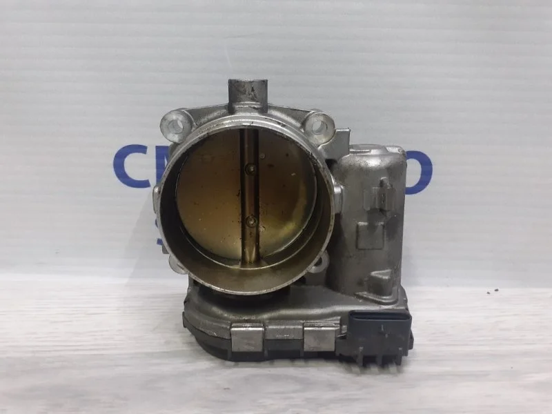 Дроссельная заслонка Mercedes-Benz CLS-Class 2011 A2761410125 W218