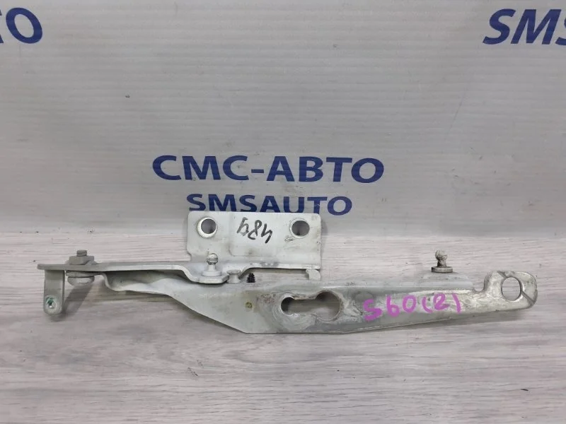 Петля капота Volvo S60 2015 31385812 С60, левая