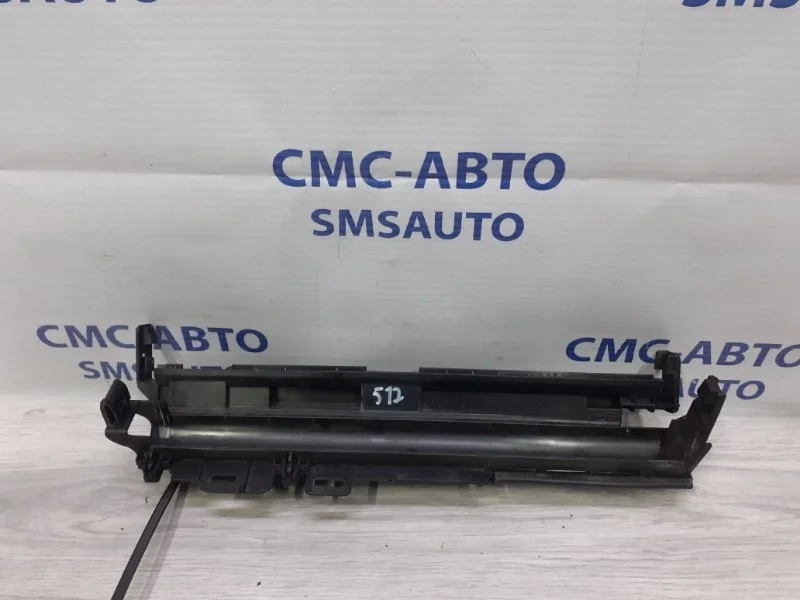 Кронштейн радиатора Mercedes-Benz GLK A2045010320 X204