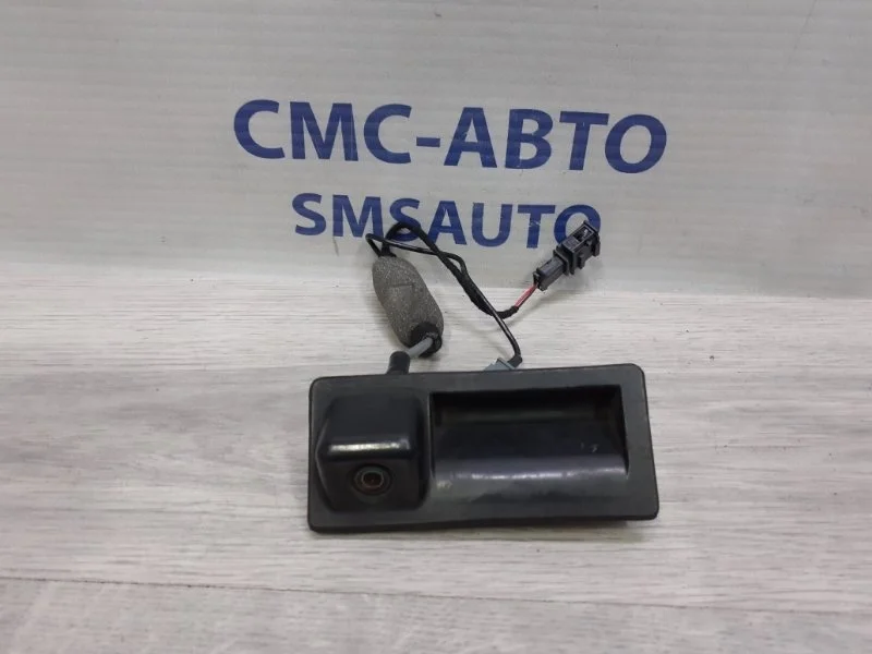 Камера заднего вида Audi Q5 2014 5N0827566AA 8R 2.0T CNC, задняя