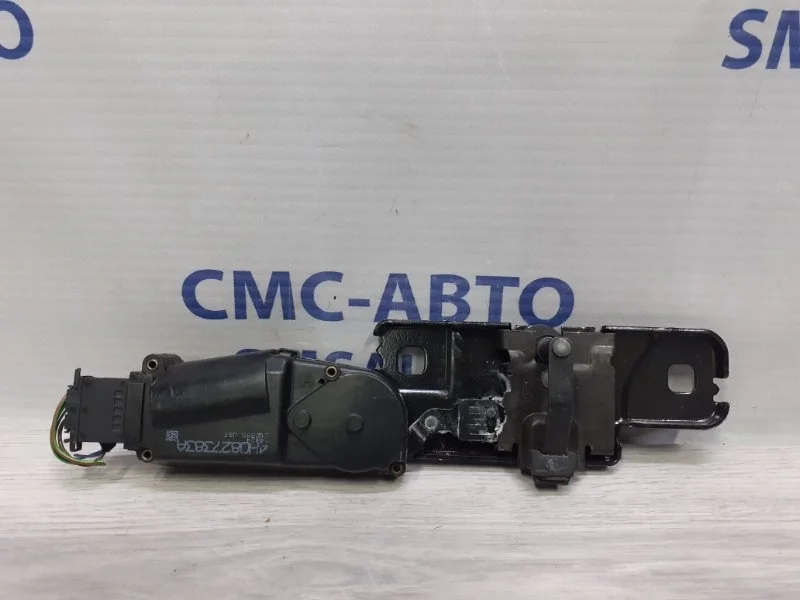 Замок багажника Audi A8 2014 4H0827383A D4 3.0 CRE