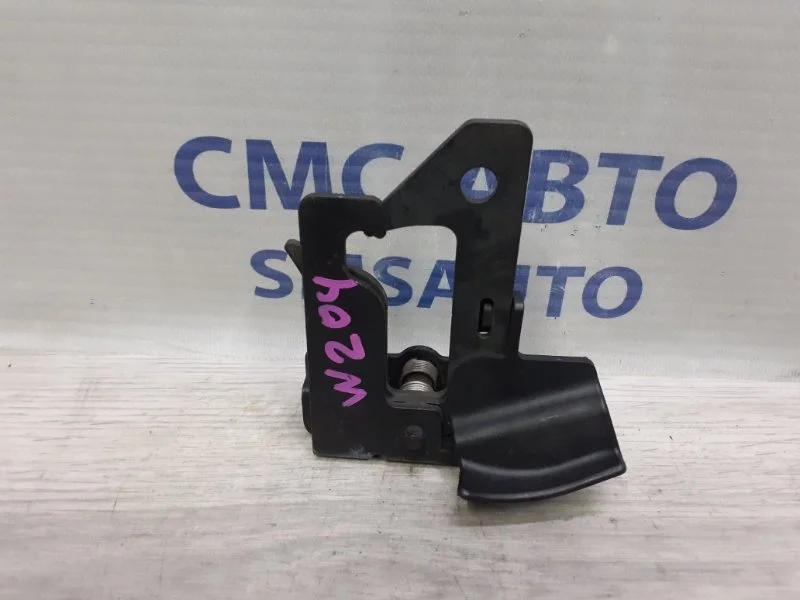 Крюк капота Mercedes-Benz GLK A2048800064 X204