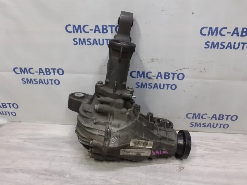 Редуктор передний Mercedes-Benz ML A1643302402 W164 3.5, передний