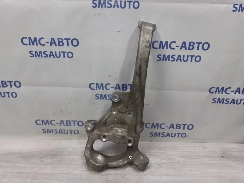 Кулак поворотный Mercedes-Benz C-Class A2053322100 W205 2.0, передний левый