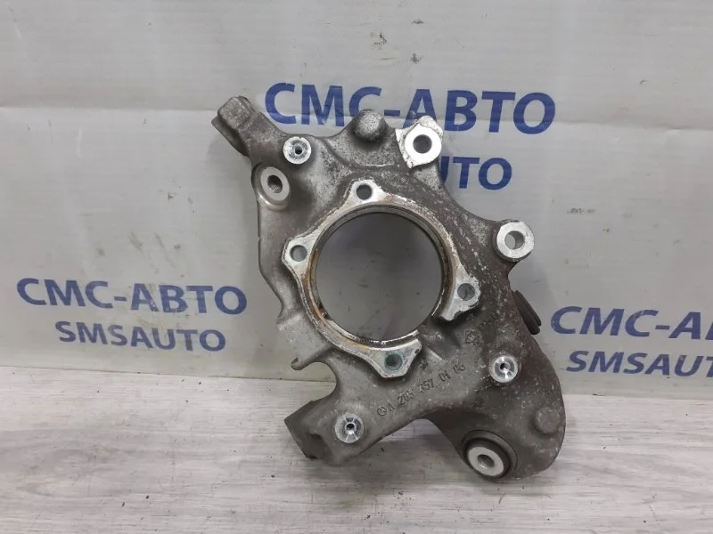 Кулак поворотный Mercedes-Benz C-Class A2053500141 W205 2.0, задний левый