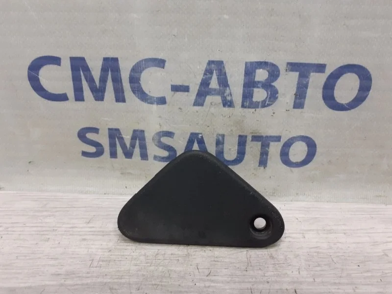 Кронштейн радиатора Volvo S80 30723366 С80 3.0, левый