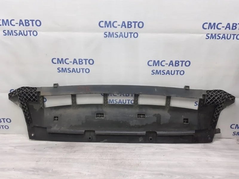 Пыльник бампера Audi Q5 8R0807233C 8R 2.0T CNC