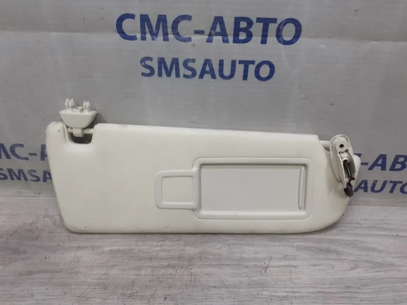 Козырек солнцезащитный Audi A8 2014 4H0857552DED3 D4 4.0 CTG, правый