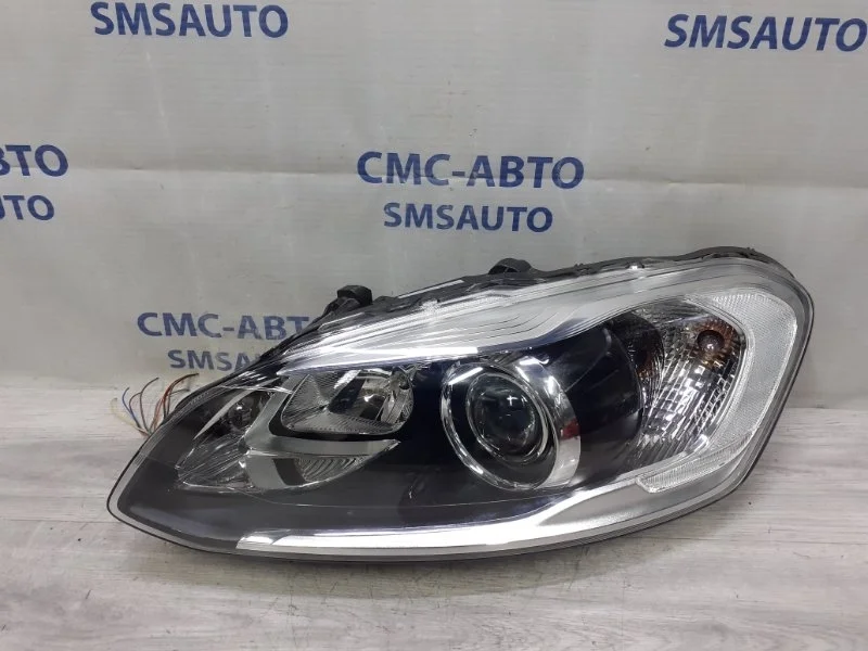 Фара адаптивный ксенон Volvo XC60 31420257 ХС60 2.5, левая