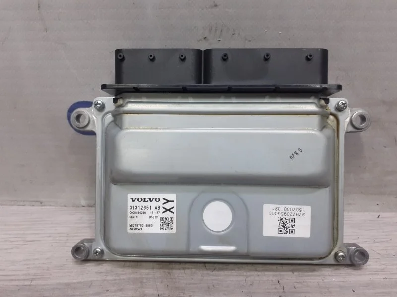 Блок управления ДВС Volvo XC60 36000670 ХС60 2.5