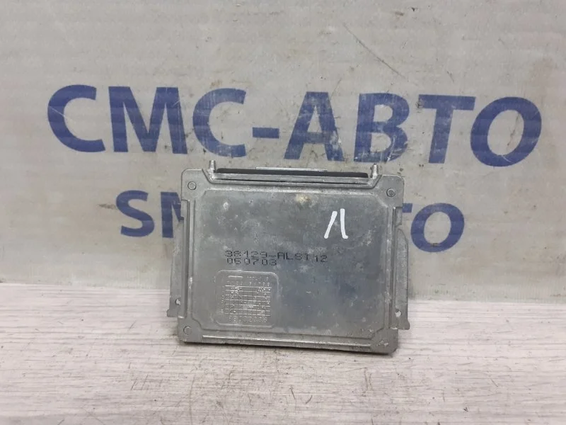 Блок розжига ксенона Volvo XC90 2007-2014 30784923 ХС90 3.2