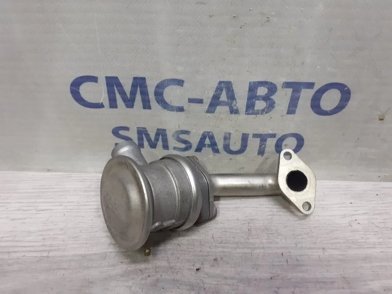 Клапан ЕГР Audi A8 2014 079131101AJ D4 4.0 CTG, правый