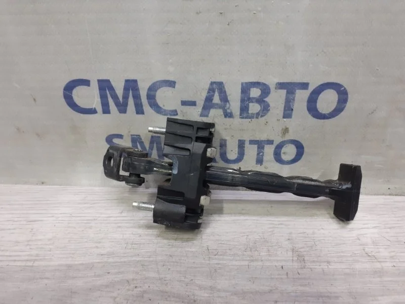 Ограничитель двери Volvo XC60 31298466 ХС60 2.0, передний