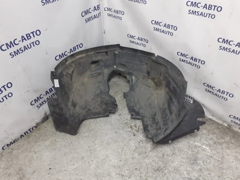 Подкрылок Mercedes-Benz R-Class A2518841822 W251 3.5, передний правый