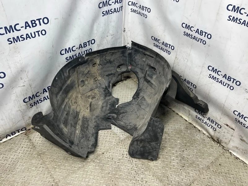Подкрылок Mercedes-Benz R-Class 2011 A2518802705 W251 3.5, передний левый
