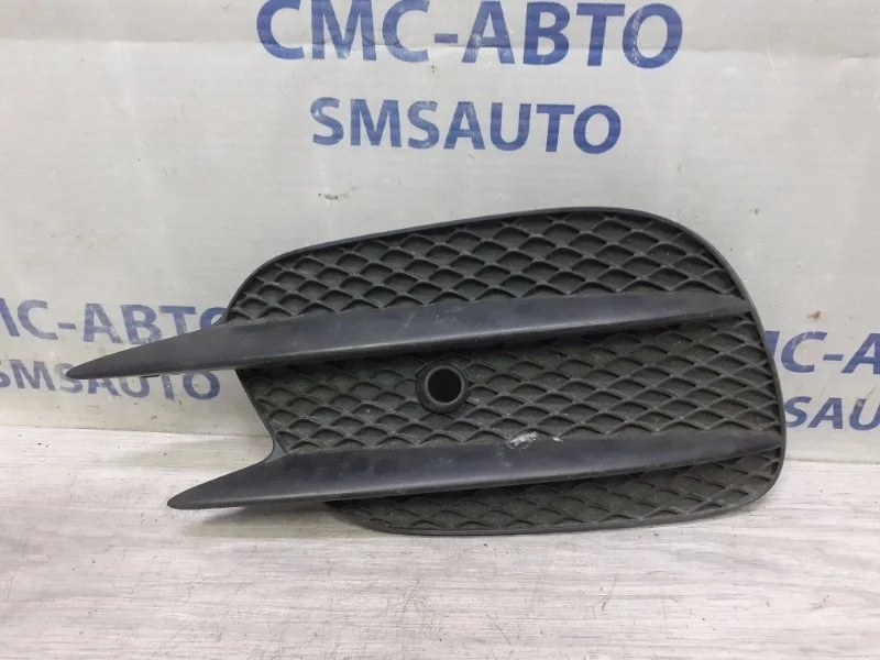 Решетка бампера Mercedes-Benz E-Class 2019 A2138856800 W213, правая