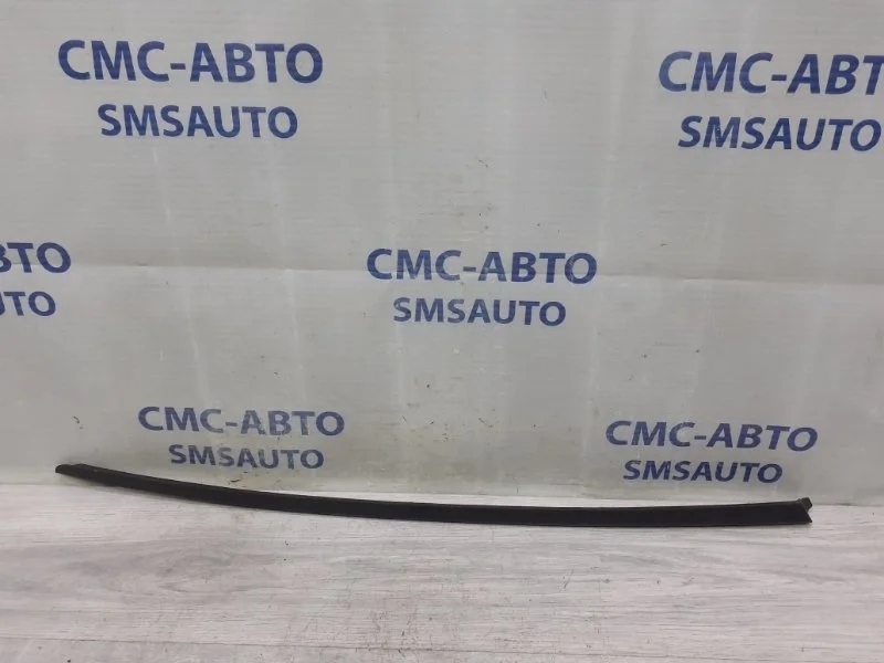 Молдинг лобового стекла Audi A6 2014 4G0854327A01C C7 3.0 CGW, левый