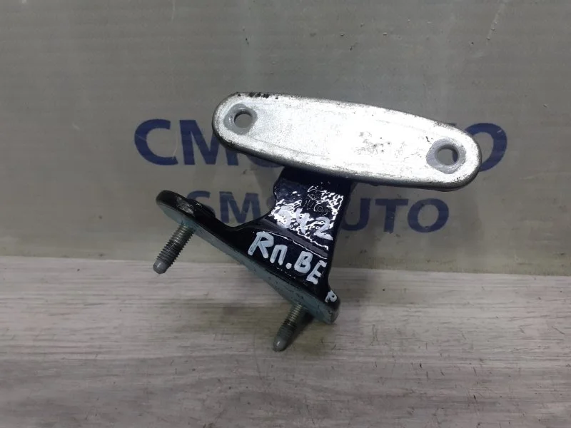 Петля двери верхняя Mercedes-Benz ML A1667200237 W166 3.0TD, передняя правая