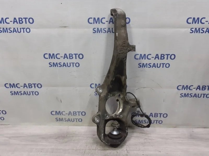 Кулак поворотный Mercedes-Benz ML A1663300920 W166 3.0TD, передний левый