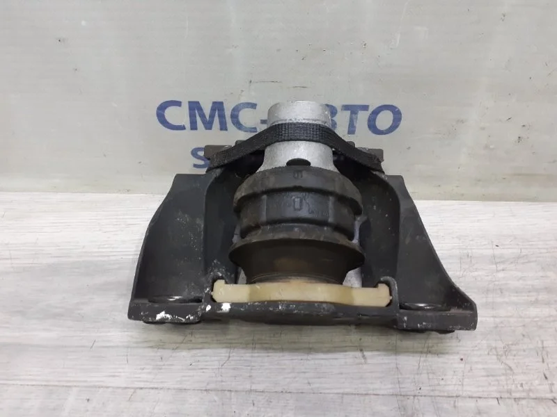 Опора ДВС Volvo V60 31686885 V60, правая
