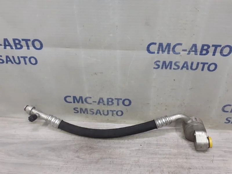 Трубка кондиционера Mercedes-Benz E-Class A2048306115 C207