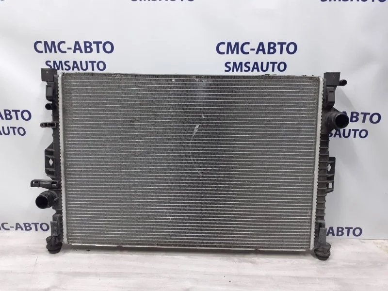 Радиатор охлаждения ДВС Volvo XC60 31368082 XC60 2.0
