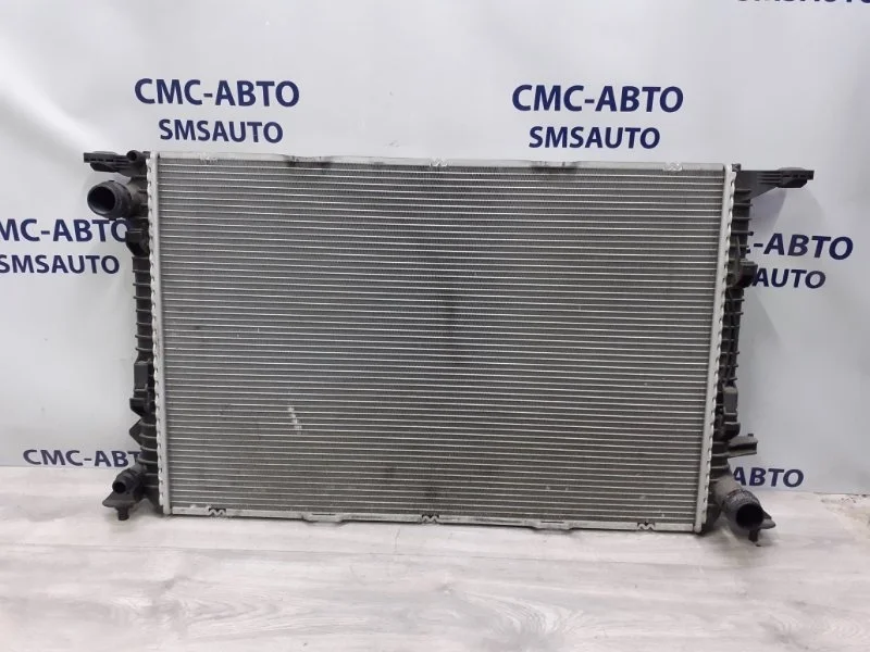 Радиатор охлаждения ДВС Audi A6 8K0121251H C7 2.8 CHV