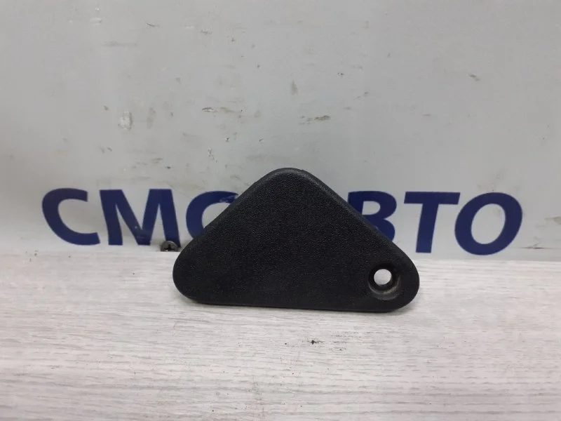 Кронштейн радиатора Volvo XC60 30723366 XC60 2.0, левый