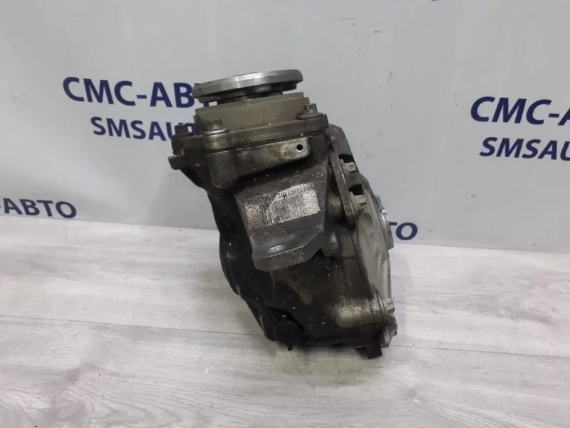 Редуктор передний Mercedes-Benz GLK A2213301102 X204