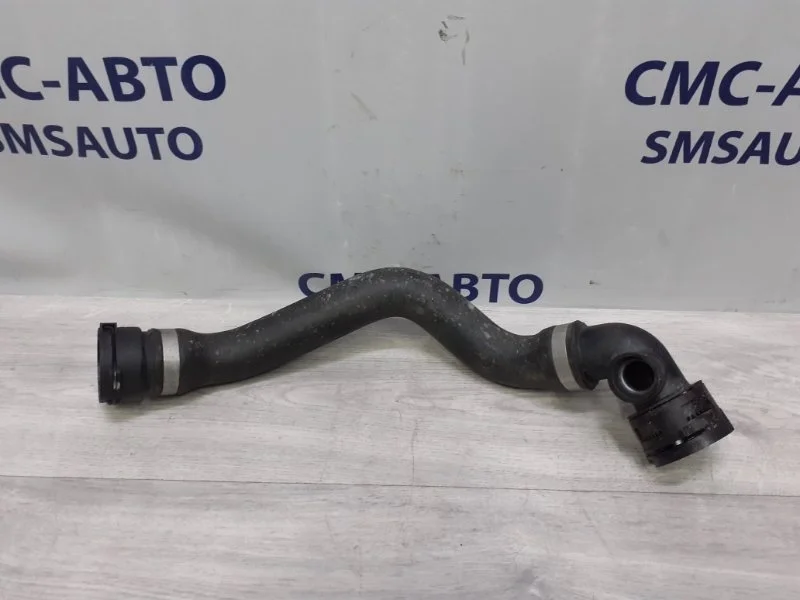 Патрубок охлаждения Volkswagen Touareg 7P0122051 NF