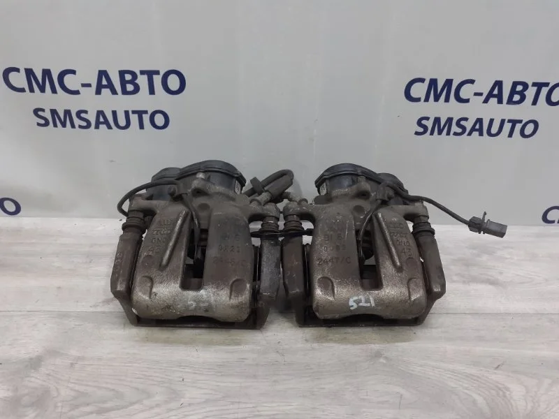 Суппорт Audi A8 2013 4H0615403 D4 3.0 CGW, задний