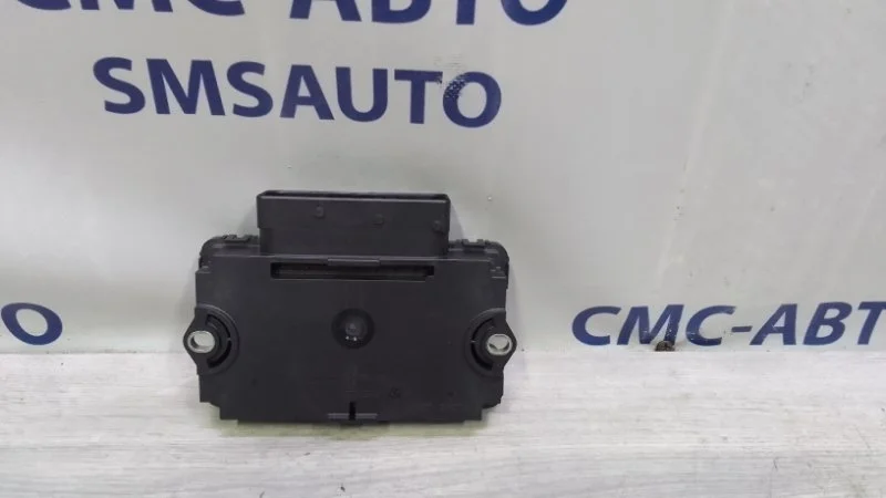 Блок управления стояночным тормозом Volkswagen Touareg 7P0907801F NF