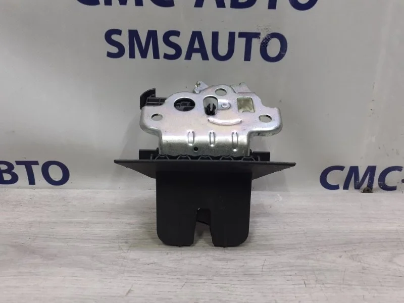 Замок багажника Audi A7 2014 8R0827505 C7 3.0 CGW