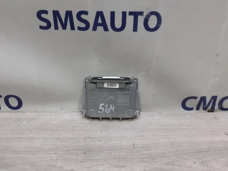 Блок розжига ксенона Volvo XC60 30784923 XC60 2.0
