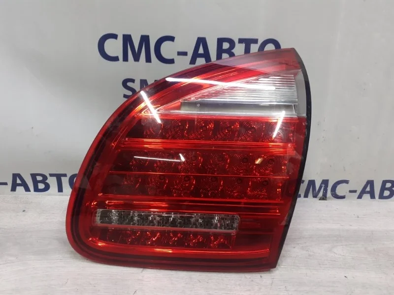 Фонарь крышки багажника Porsche Cayenne 95863109401 958 3.0. 06EC, правый