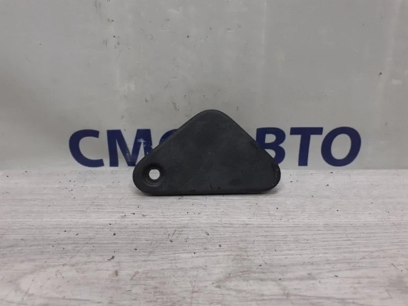 Кронштейн радиатора Volvo XC60 30723367 XC60 2.0, правый