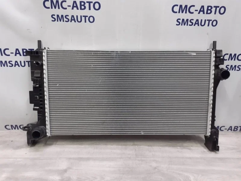 Радиатор охлаждения ДВС Volvo V90 2018 32224829 V90 2.0 B4204T35