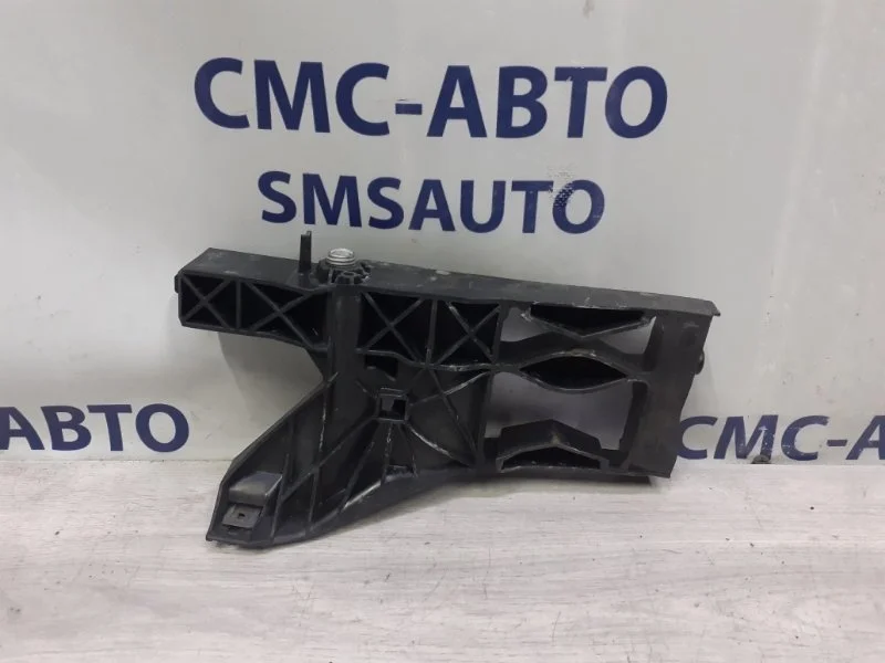 Кронштейн фары Audi A6 Allroad 4G0805607 C7 3.0 CGW, левый